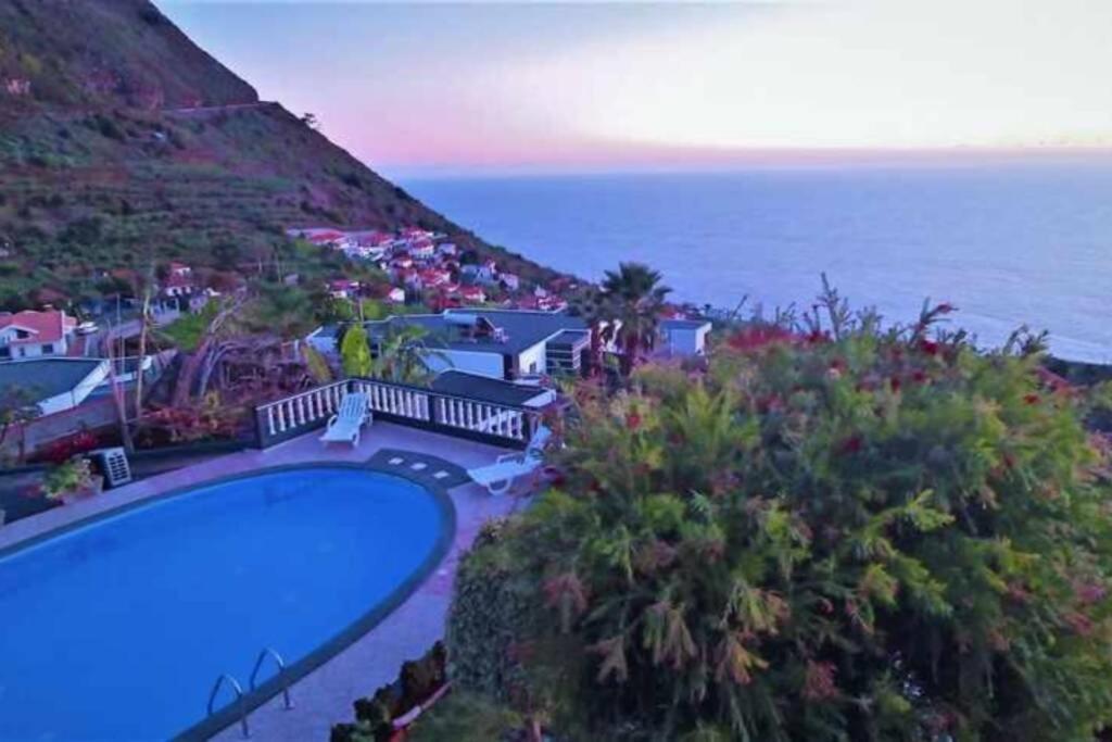 Arcos Grand Suites With Pool Calheta  Exterior photo